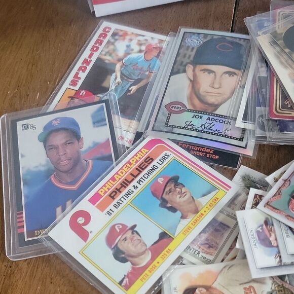 Basball Card Collection (Box Lot4) - Picture 2 of 3